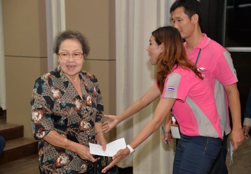 20150331035834-69b9c28e