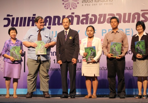 20150615111615-f709efad