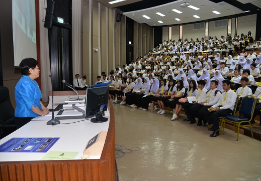 20150806134733-ca89bd1b