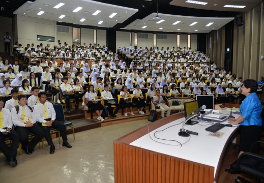 20150806134737-f6d16e47