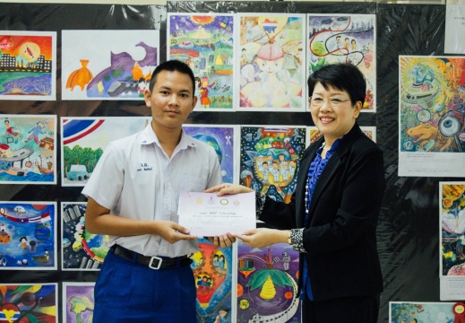 20150827162741-0a932ba3