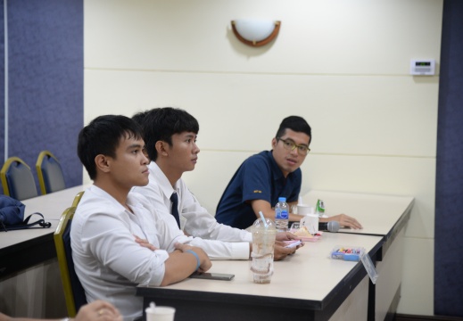 20170904152703-a0e3af71