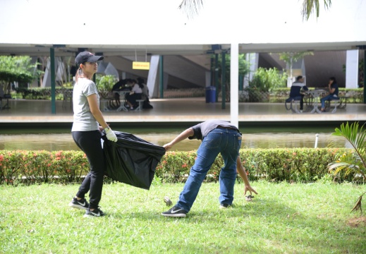 20170928085312-4d47bc7d