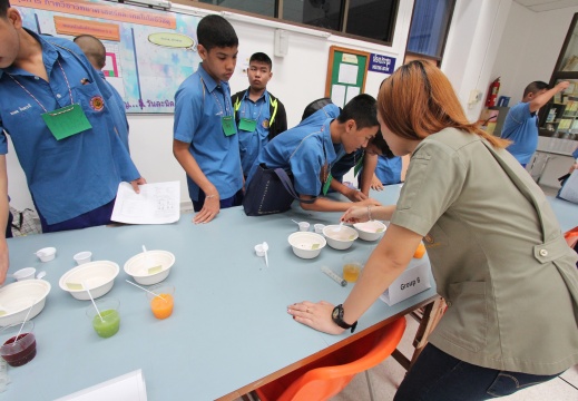 20180108155709-b676a4ec