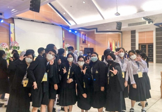 LINE ALBUM  ๒๒๑๒๒๓ 0