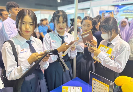 LINE ALBUM 230817 60