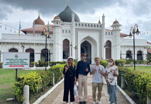 LINE ALBUM 10966 ๒๓๐๙๑๐ 6