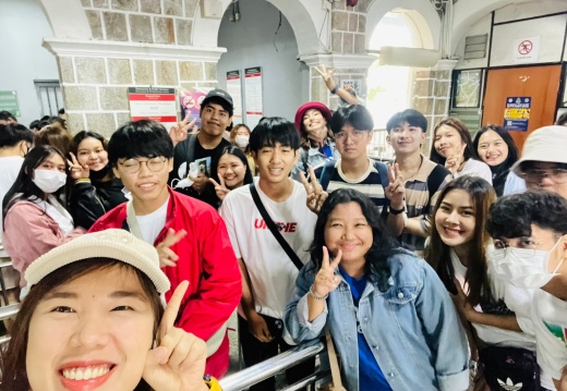 LINE ALBUM penang ๒๓๐๙๑๐ 7