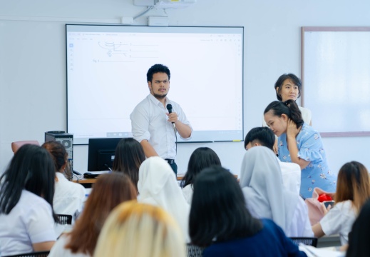 DSC01636-Enhanced-NR