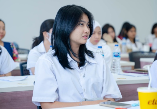 DSC01722-Enhanced-NR