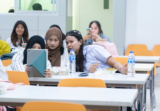 DSC01809-Enhanced-NR