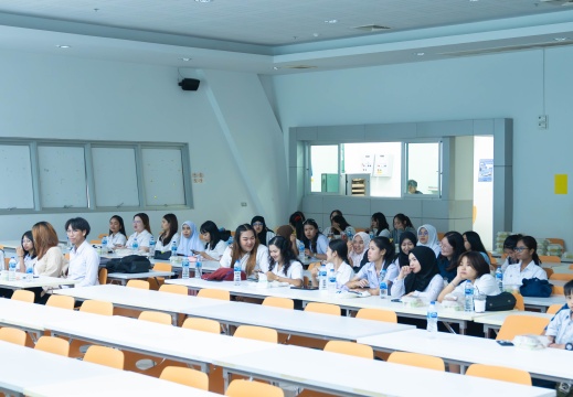 DSC01822-Enhanced-NR