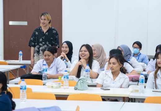 DSC01885-Enhanced-NR