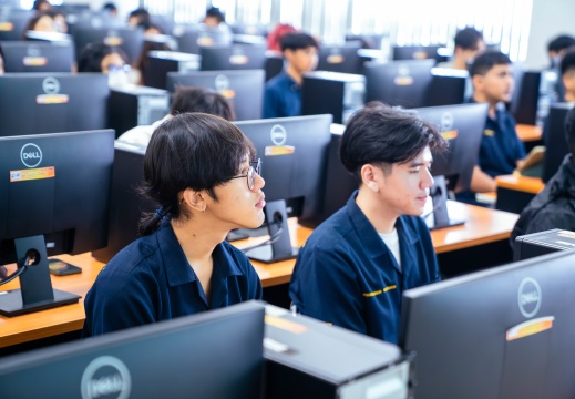 DSC04717-Enhanced-NR