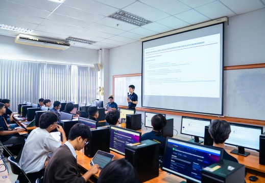 DSC04725-Enhanced-NR