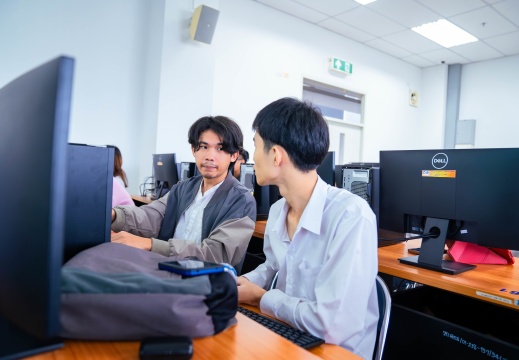 DSC04742-Enhanced-NR