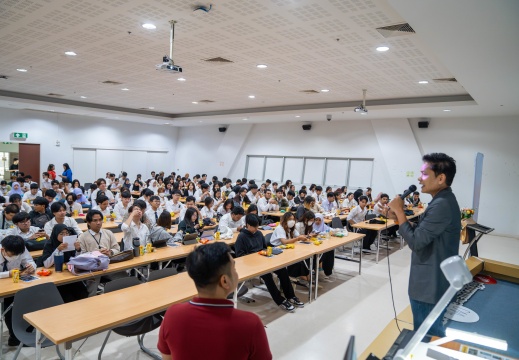 DSC05622-Enhanced-NR