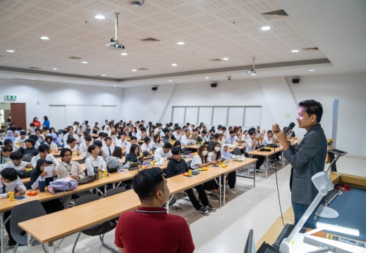 DSC05623-Enhanced-NR