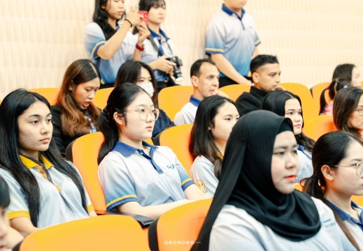 อบรมการถ่ายทอดองค์ความรู้ เรื่อง นวัตกรรมเทคโนโลยีตัวรับรู้ทางเคมีและชีวภาพ 03/10/2568 