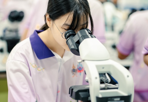 นักเรียนค่าย 1 สอวน. เยี่ยมชมสาขาชีวภาพ  14/10/2568